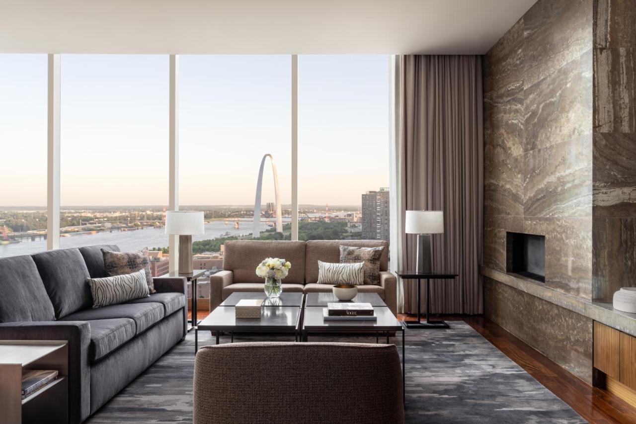 Presidential King Suite,1307403538:JPEG